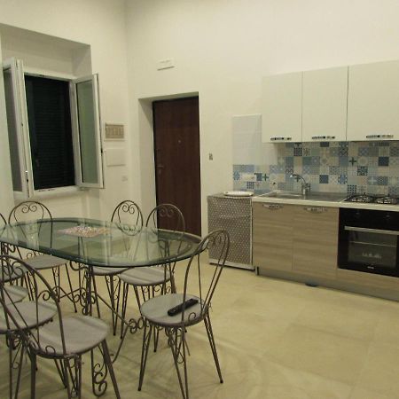 Enzo Home Naples Luaran gambar